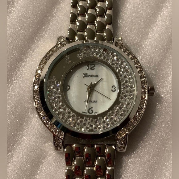 #J947 - Geneva Platinum Ladies Watch w/Floating Crystal Accents (NEW BATTERY) - Picture 2 of 13